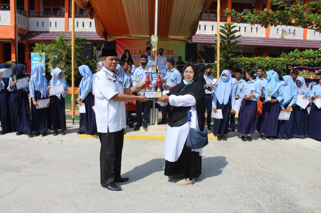 HUT SMAN 2 BANGKINANG KOTA KE 35